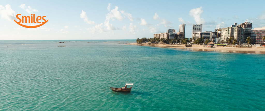 Clube Smiles dá 20 mil milhas bônus para voo a Maceió - Imagem do artigo
