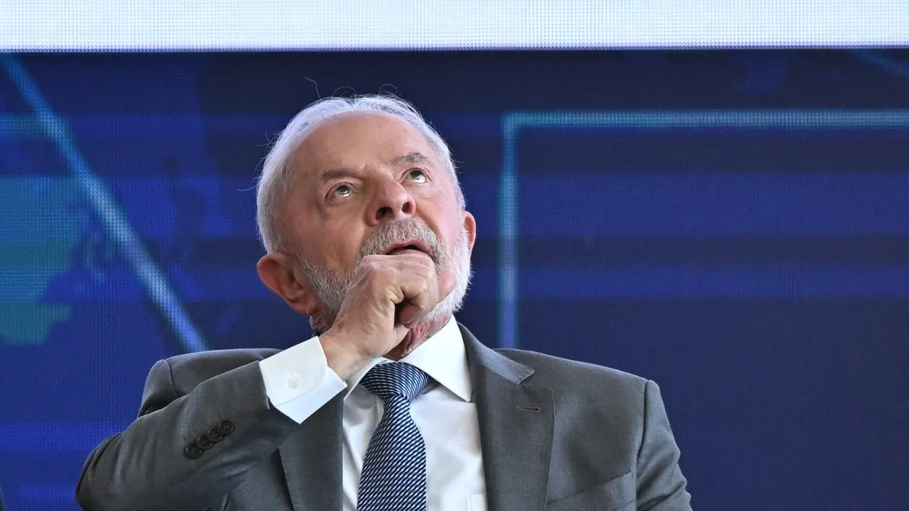 Lula afirma que Brasil é “mais democrático” que os Estados Unidos e critica relatório sobre direitos humanos - Imagem do artigo original