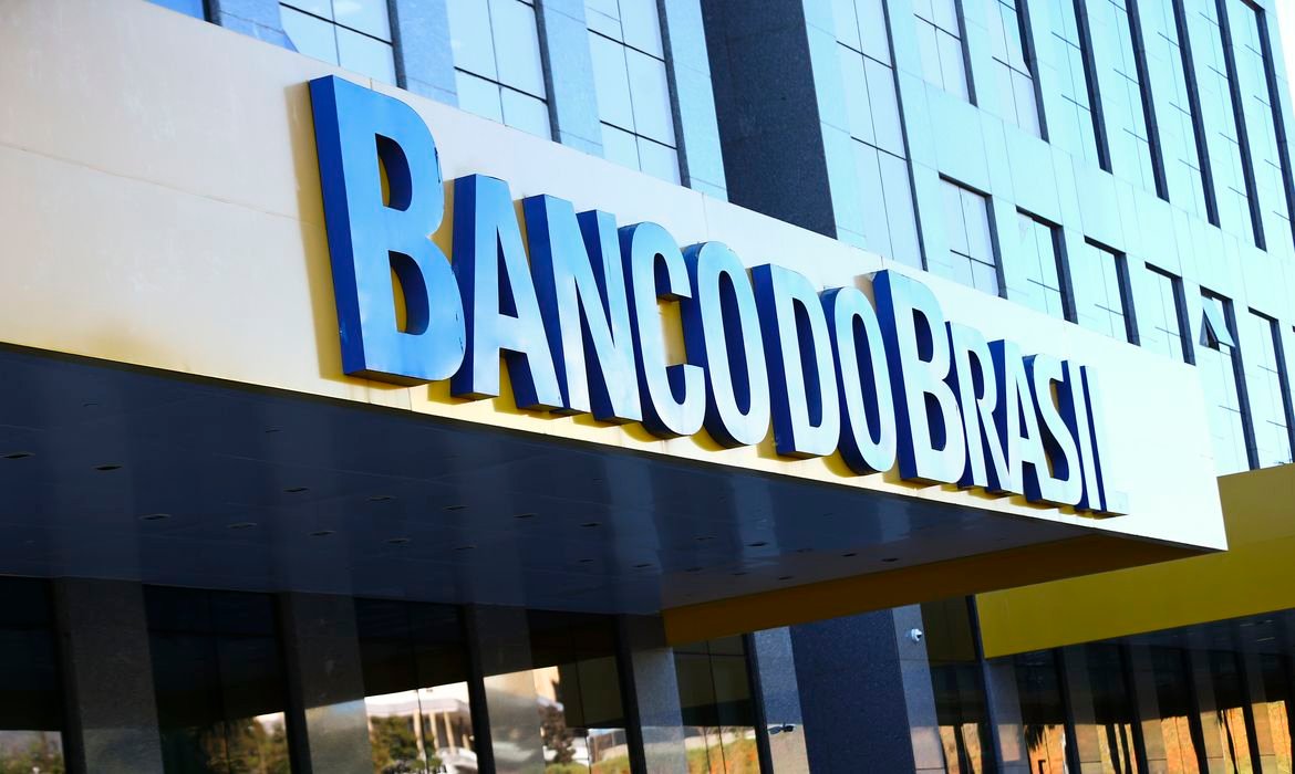 Banco do Brasil anuncia ações judiciais contra fake news que incentivam saques - Imagem do artigo original
