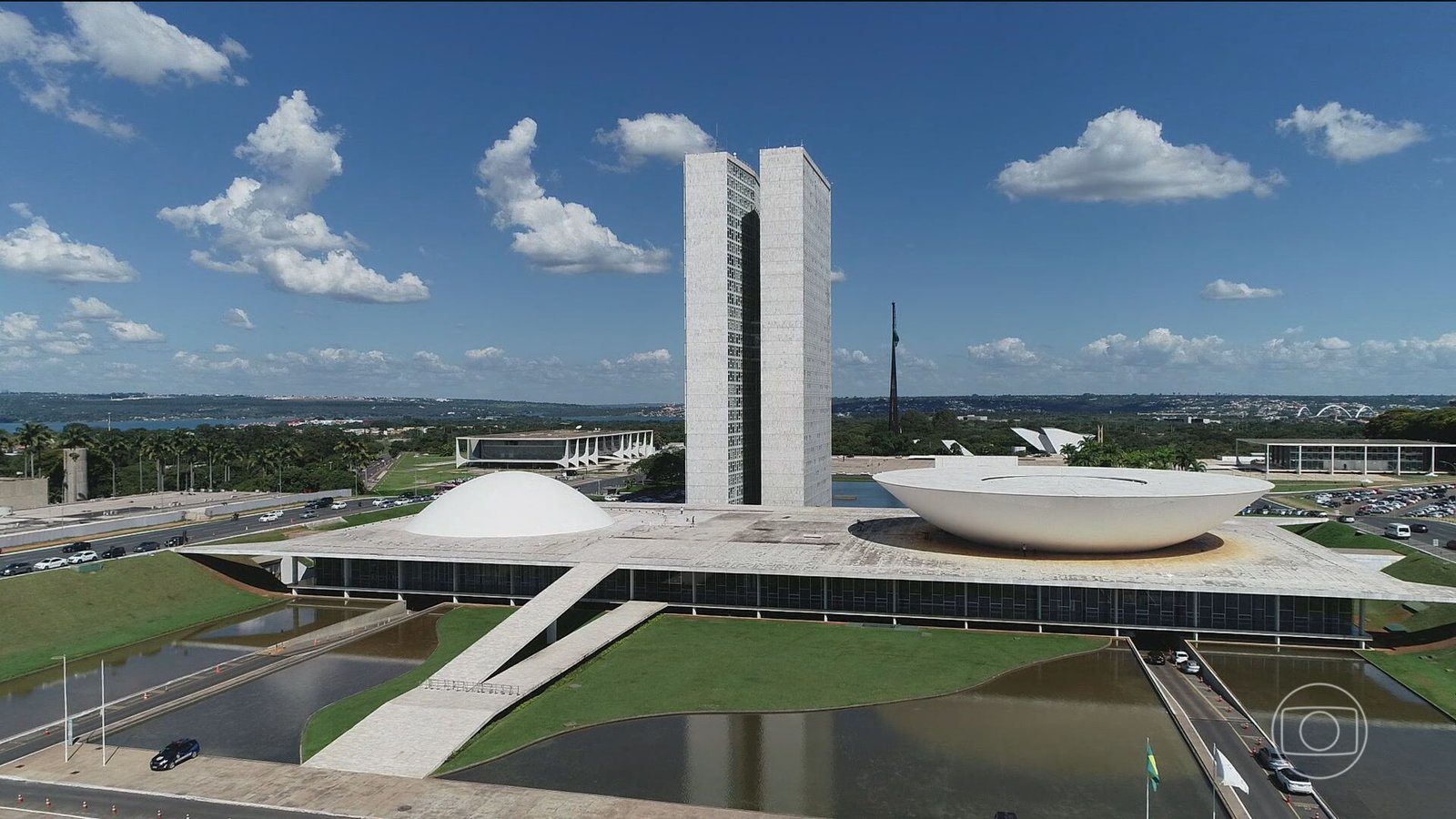 Presidente da Câmara agenda votação da PEC da Blindagem para quarta-feira - Imagem do artigo original