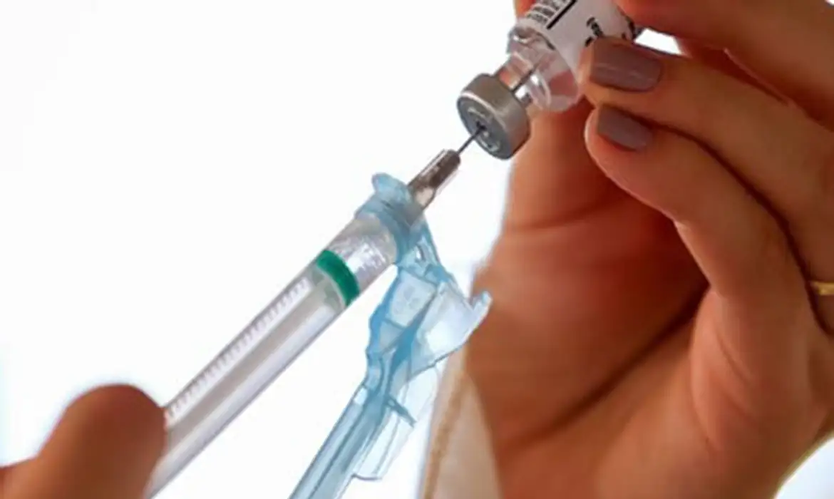 Vacina contra herpes-zóster pode diminuir risco de infarto e AVC, apontam estudos - Imagem do artigo original