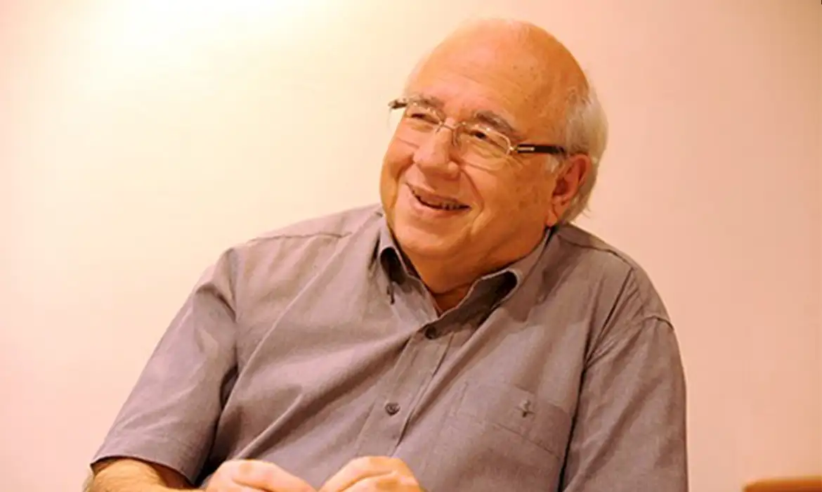Governo decreta luto oficial de três dias pela morte de Luis Fernando Verissimo - Imagem do artigo original