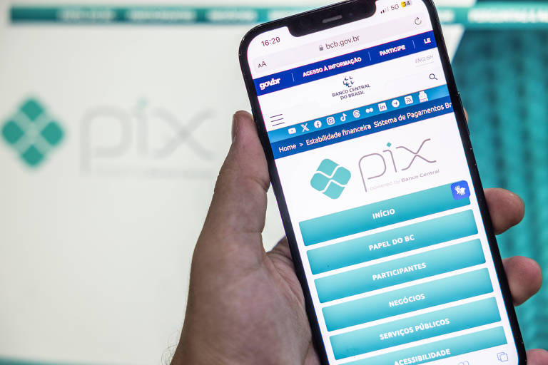 Bancos ampliam oferta de Pix parcelado enquanto Banco Central prepara regulamentação - Imagem do artigo original