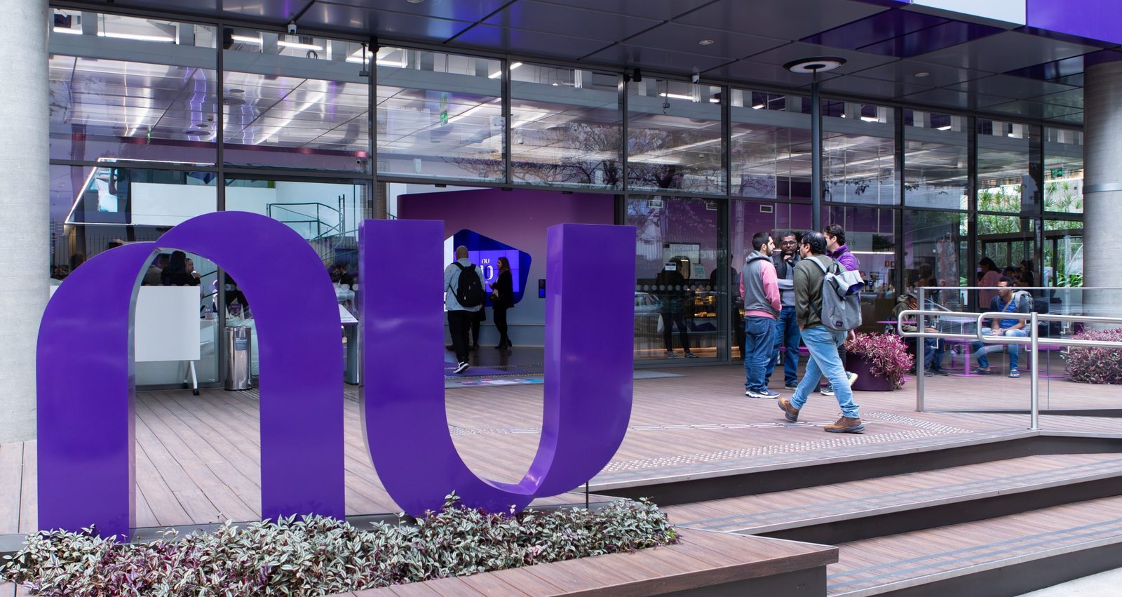Nubank quer usar stablecoins em cartões de crédito - Imagem do artigo