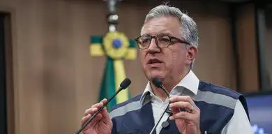 Intoxicação por metanol: PF apura elo com crime organizado - Imagem do artigo original