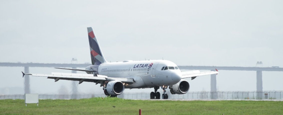 LATAM orienta passageiros após fechamento do Santos Dumont - Imagem do artigo
