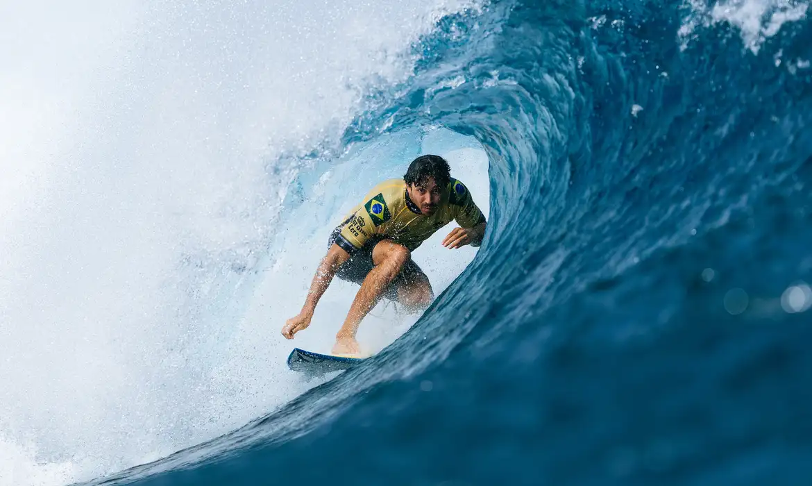 Yago Dora conquista primeiro título mundial da WSL em Fiji - Imagem do artigo original