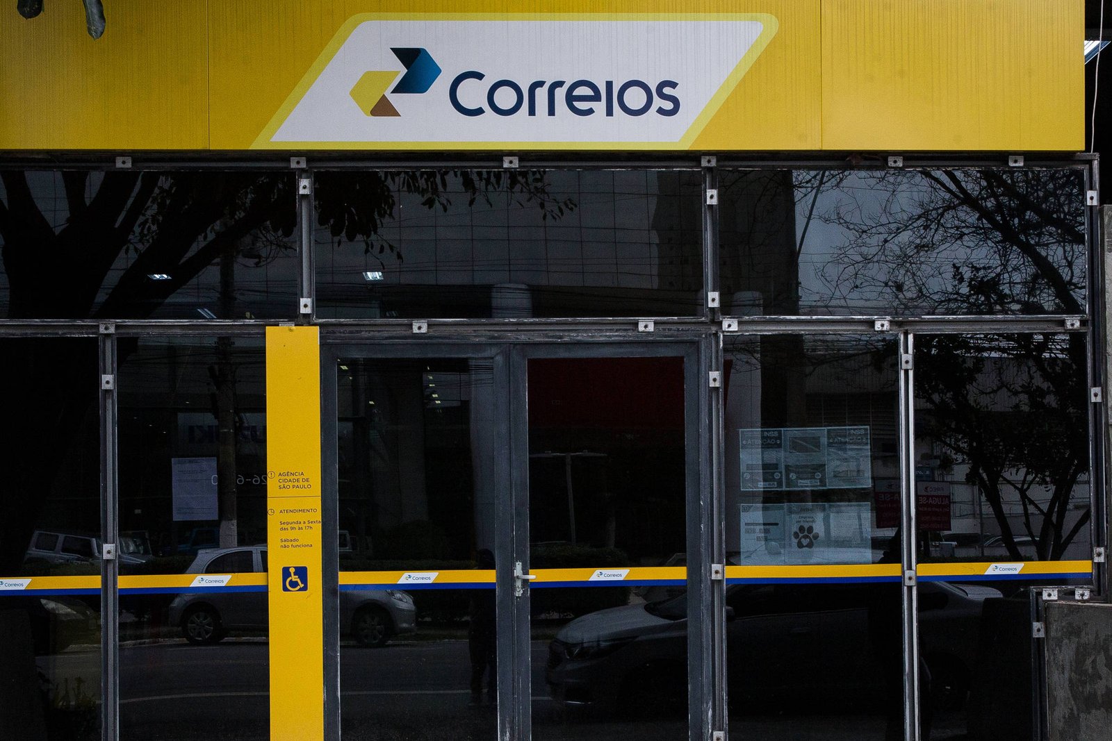 Correios suspendem pagamentos por cartão e postagens online após quebra de contrato com fintech investigada - Imagem do artigo original