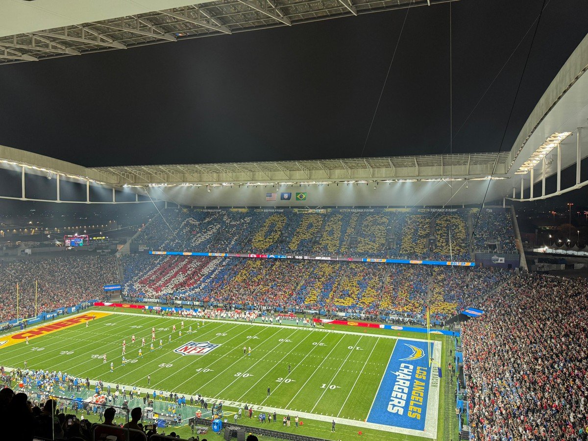 Estádio cheio em São Paulo consolida presença da NFL no Brasil - Imagem do artigo original