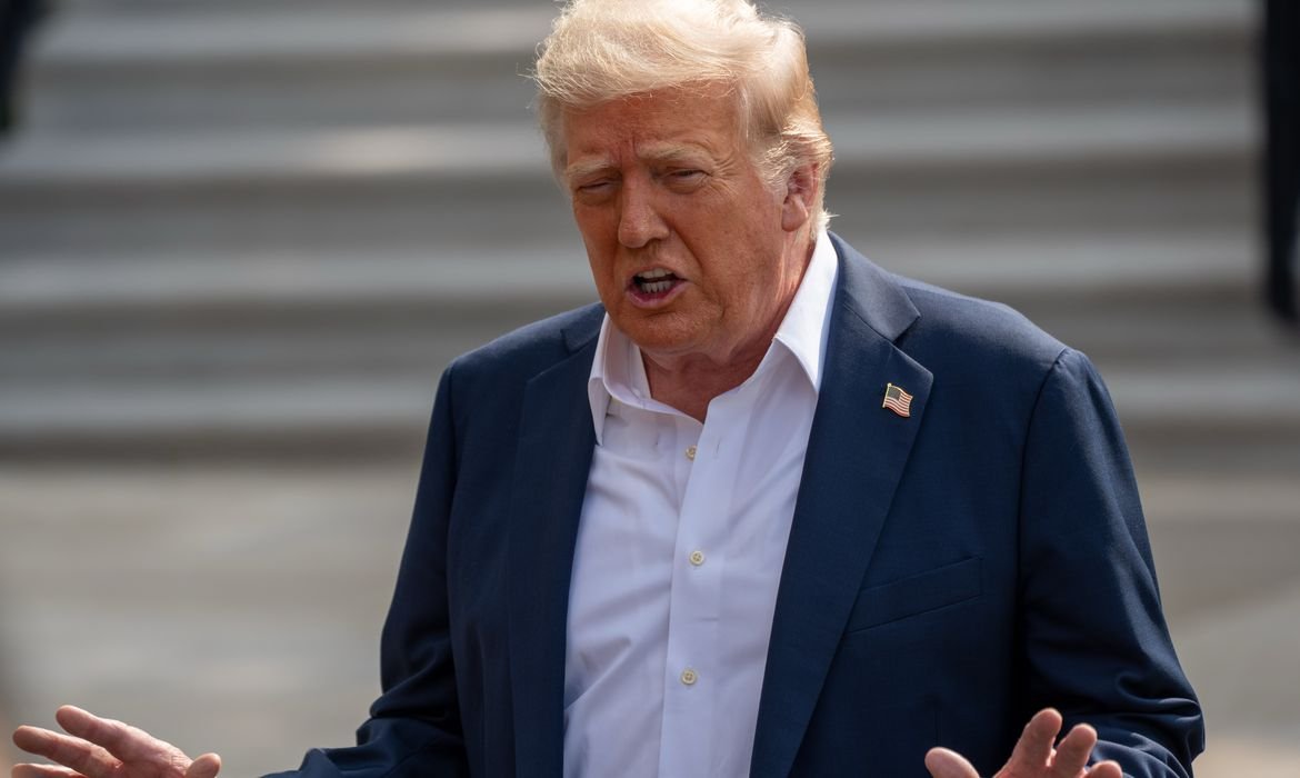 Trump condiciona novas sanções à Rússia à suspensão de compras de petróleo por todos os países da Otan - Imagem do artigo original