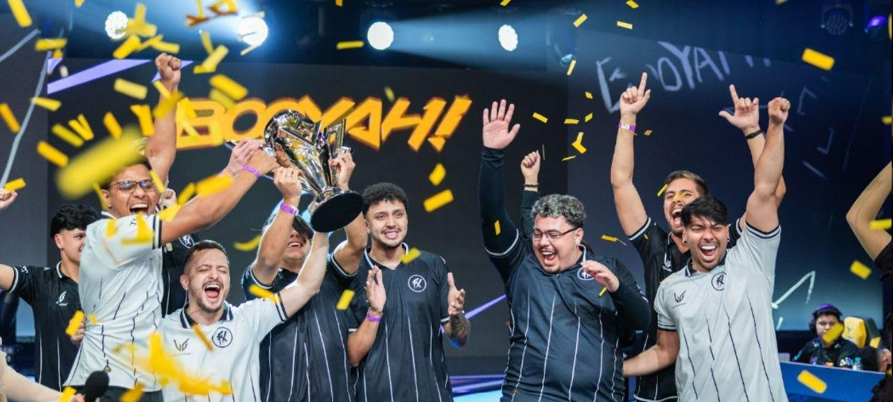 Fluxo tricampeão brasileiro de Free Fire domina FFWS - Imagem do artigo