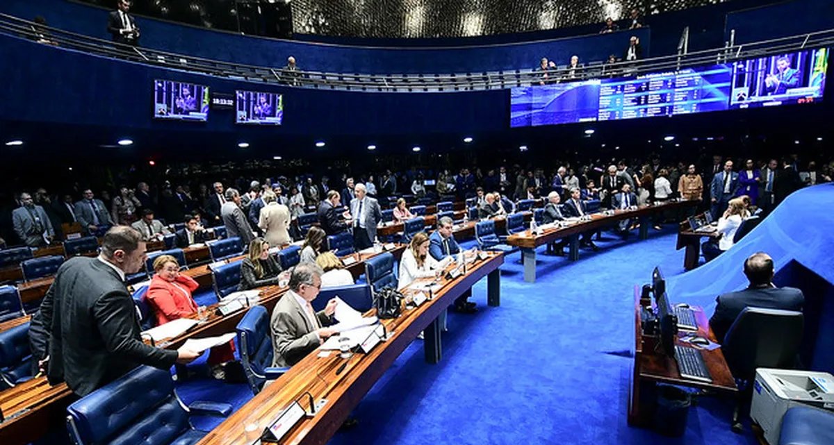 Portabilidade salarial automática entre bancos é aprovada - Imagem do artigo