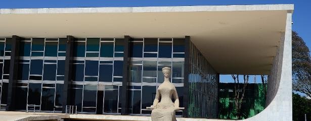 Segurança vitalícia do STF para ministros aposentados - Imagem do artigo