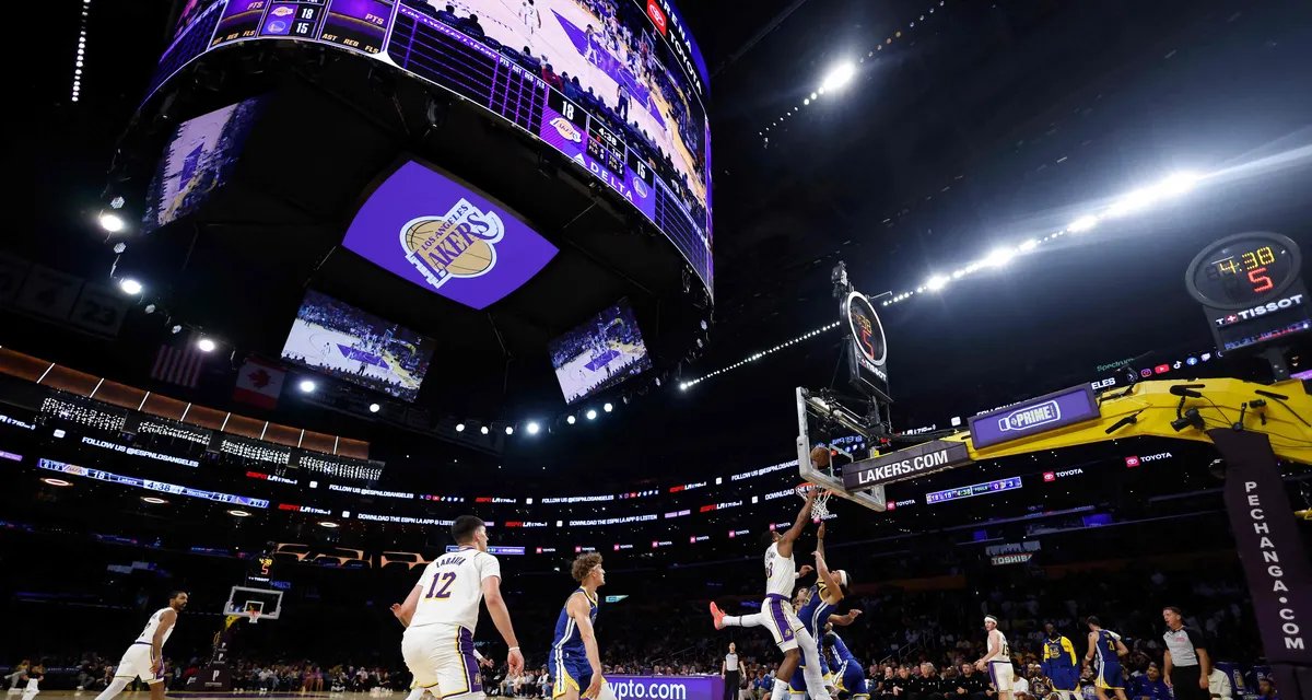 Transmissão da NBA no Prime Video terá IA e stats ao vivo - Imagem do artigo