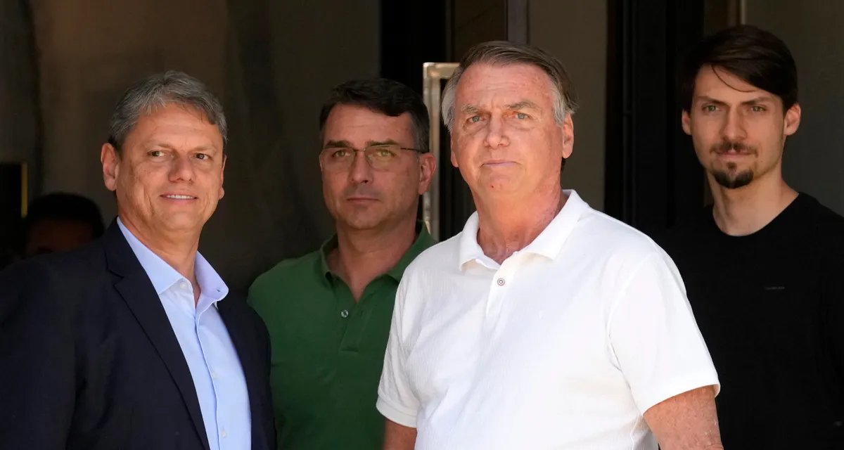 Prisão de Bolsonaro agrava impasse da direita para 2026 - Imagem do artigo