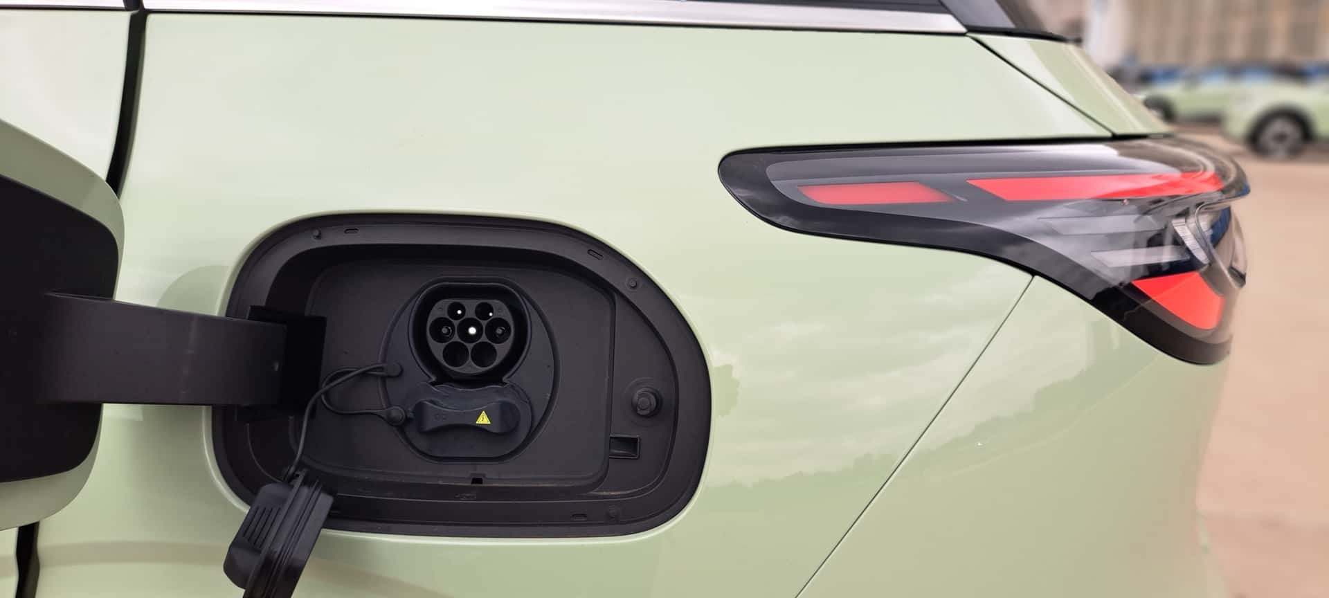 Pagamento com cartão em recarga de elétricos agrada 88% - Imagem do artigo