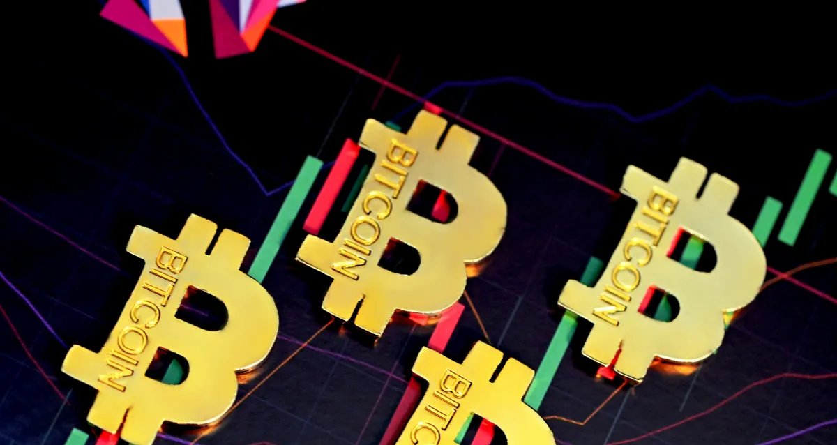Bitcoin supera US$ 90 mil após alta de 4% no dia - Imagem do artigo