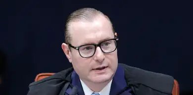 Prisão domiciliar para general Heleno recebe aval da PGR - Imagem do artigo original