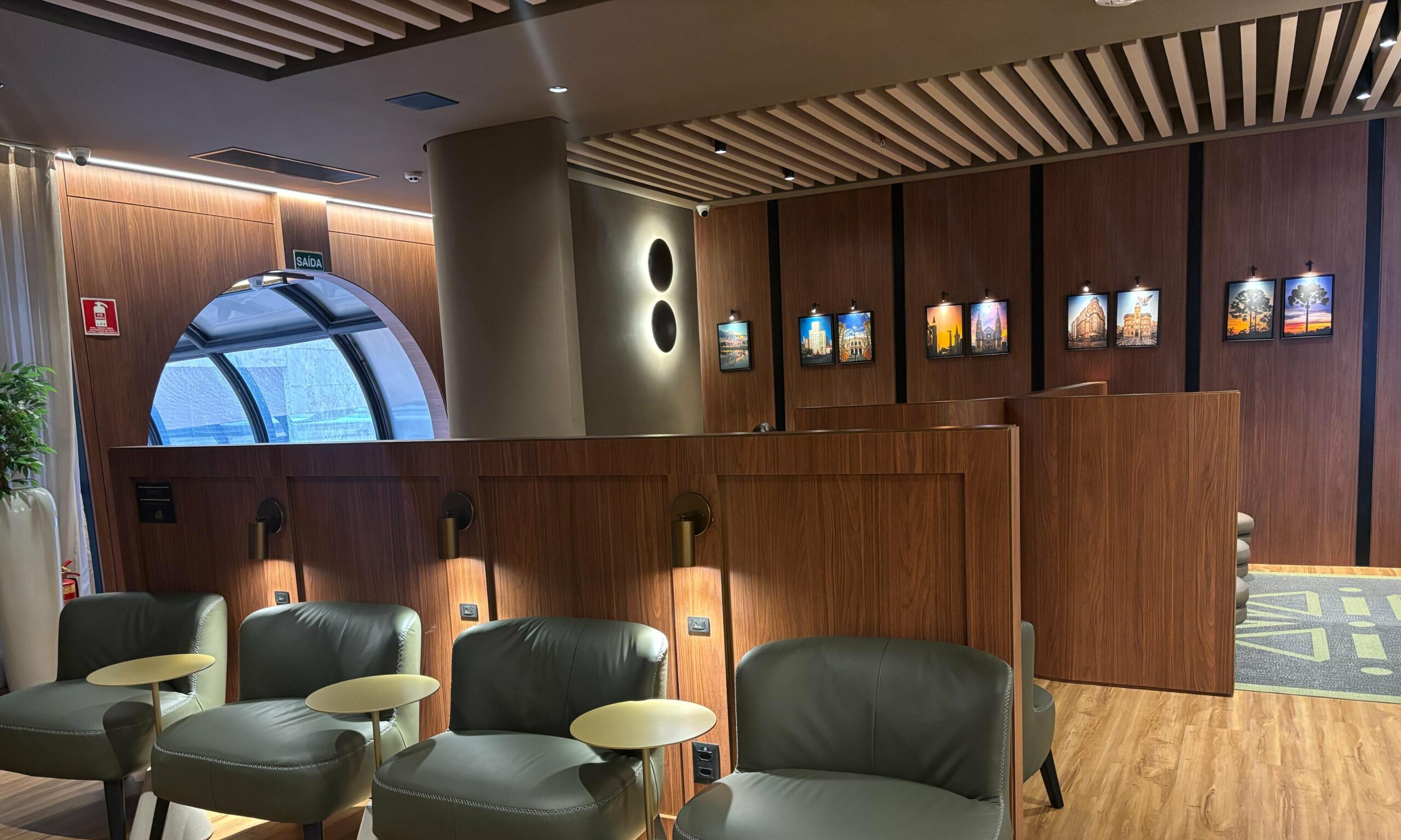 Sala VIP no Aeroporto de Curitiba ganha lounge W Premium - Imagem do artigo original