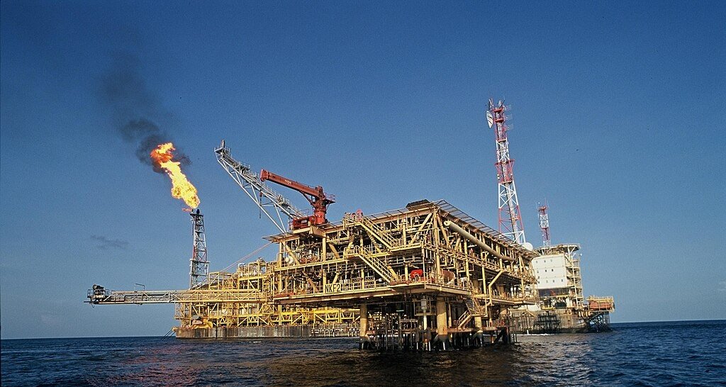 Recorde de produção de petróleo no Brasil atinge 4,03 mi bpd - Imagem do artigo