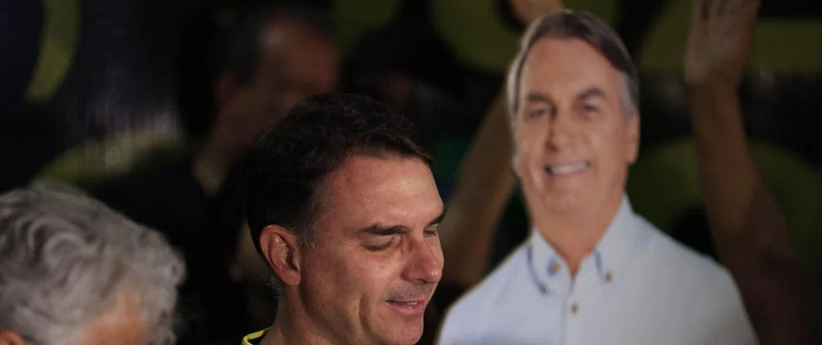 Flávio Bolsonaro candidato 2026: pai confirma escolha - Imagem do artigo