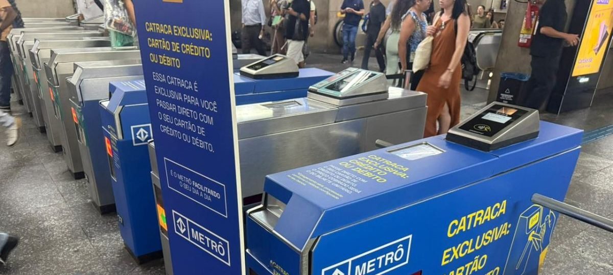 Pagamento por cartão no metrô de SP começa fase de testes - Imagem do artigo