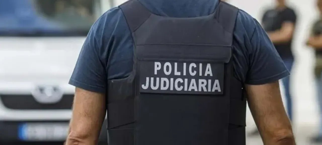 Homem procurado no Brasil é detido no Algarve por abuso infantil - Imagem do artigo