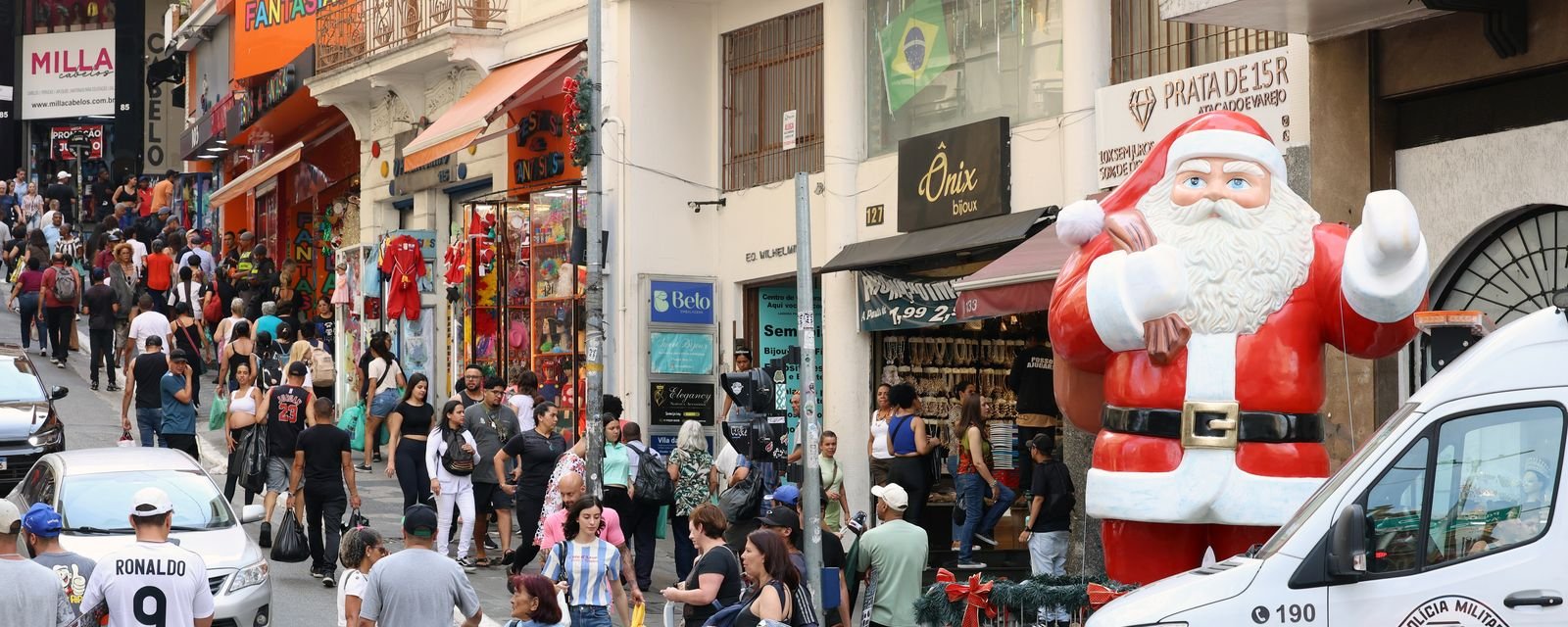 Taxa de desemprego cai a 5,2%, menor nível desde 2012 - Imagem do artigo