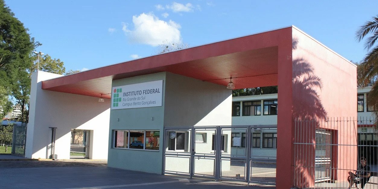 Cursos de espanhol gratuitos IFRS 2026: inscrições abertas - Imagem do artigo