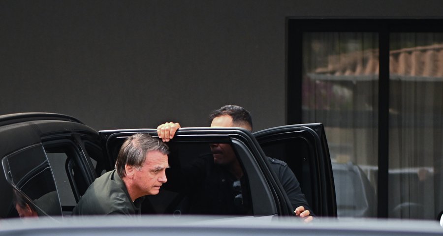 Transferência de Bolsonaro ao hospital é solicitada ao STF - Imagem do artigo