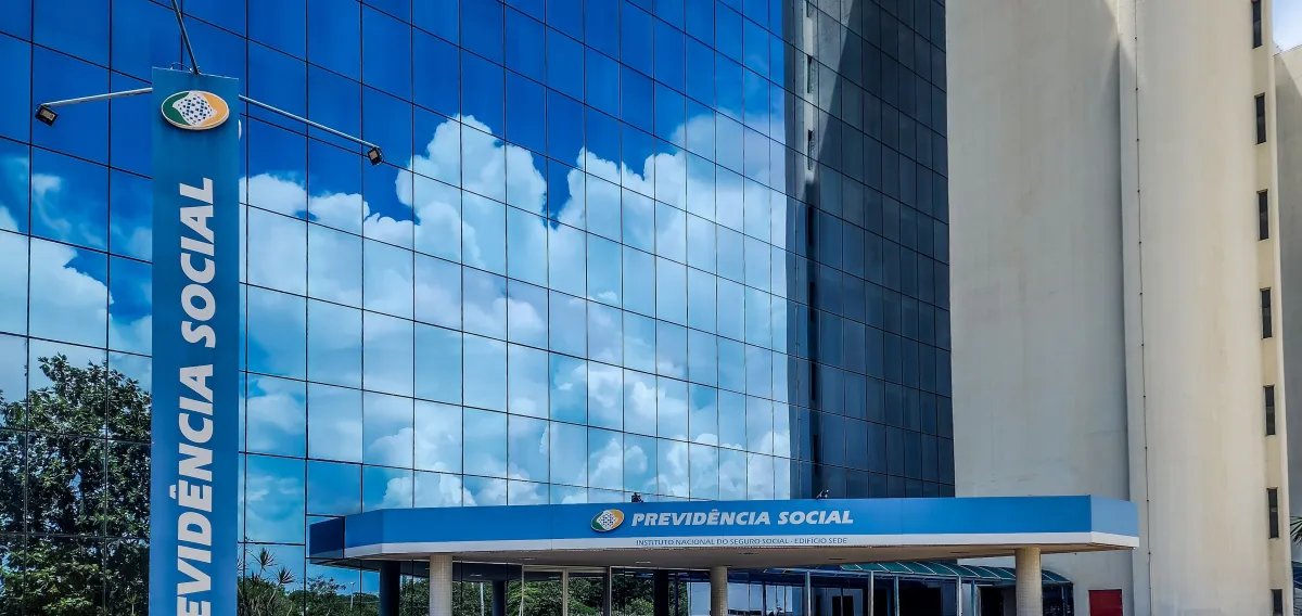 INPC 2025 encerra o ano em 3,9% e define reajuste das aposentadorias - Imagem do artigo