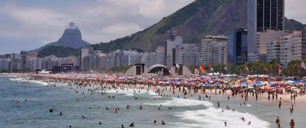 Rio atinge nível 3 de calor, máxima prevista de 39 °C - Imagem do artigo