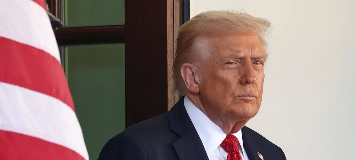 Trump sugere acordo com Cuba e ameaça cortar recursos se não negociar - Imagem do artigo