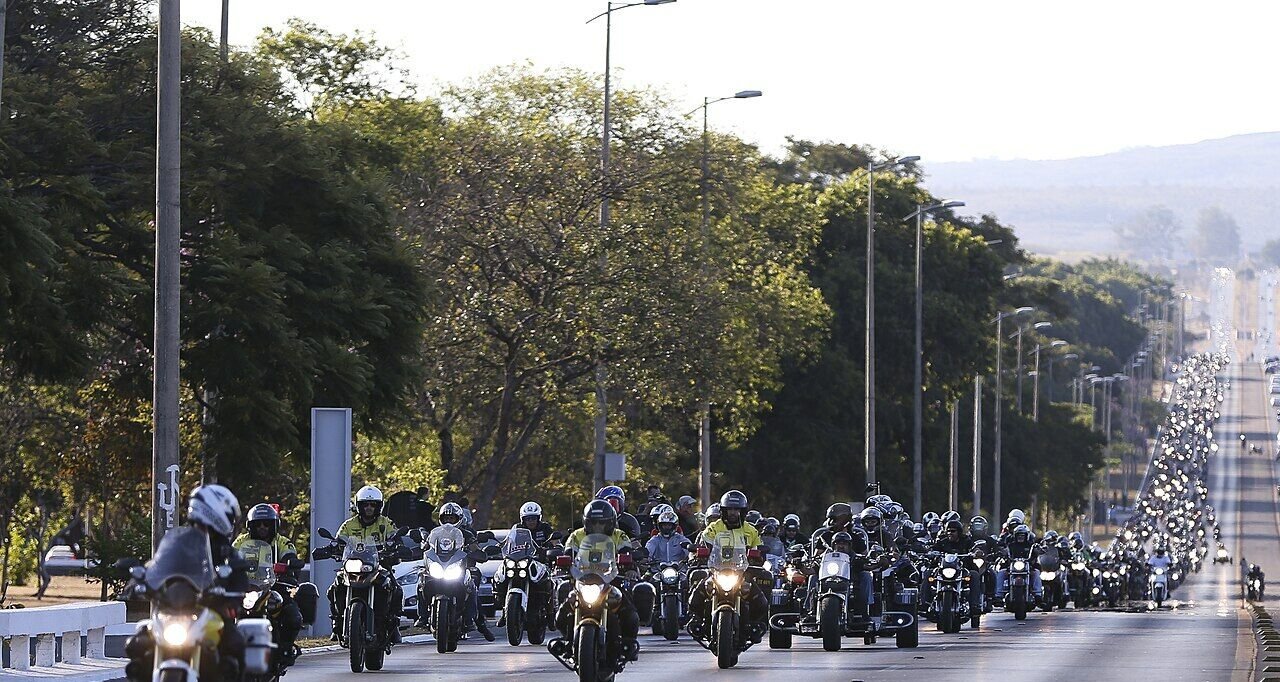 Motos no Brasil batem recorde histórico de vendas em 2025 - Imagem do artigo