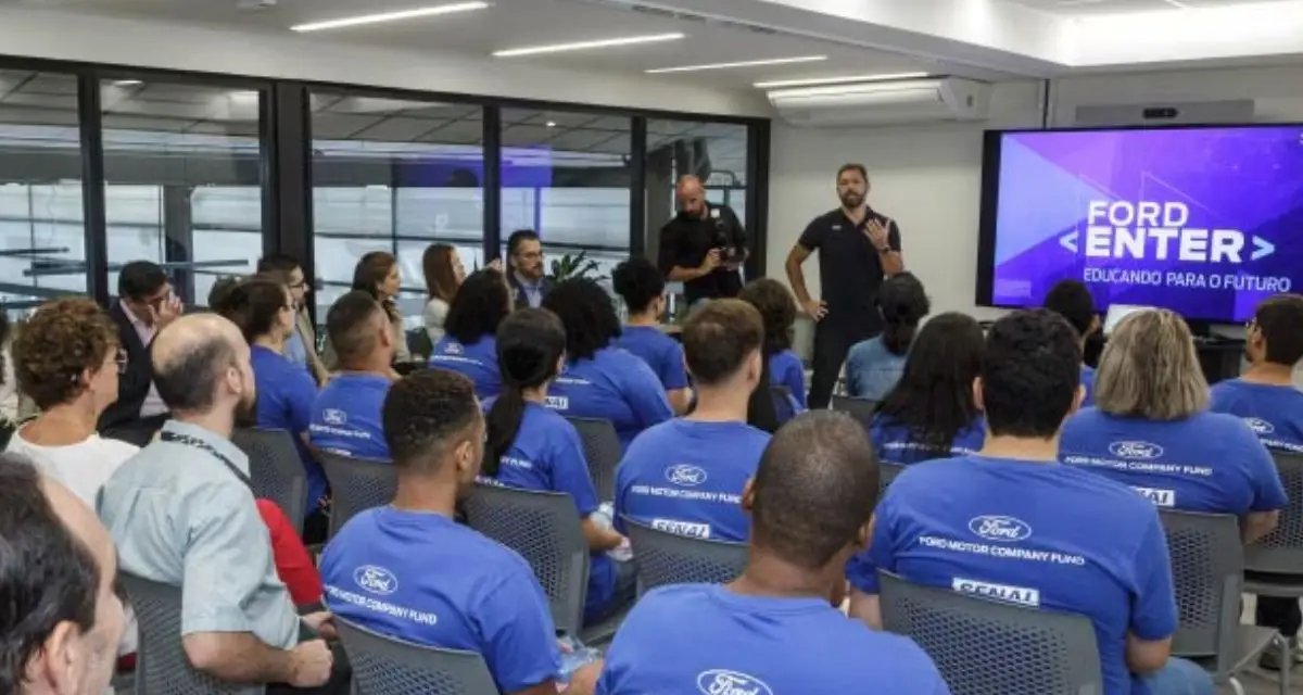 Curso gratuito de programação Ford abre 240 vagas - Imagem do artigo