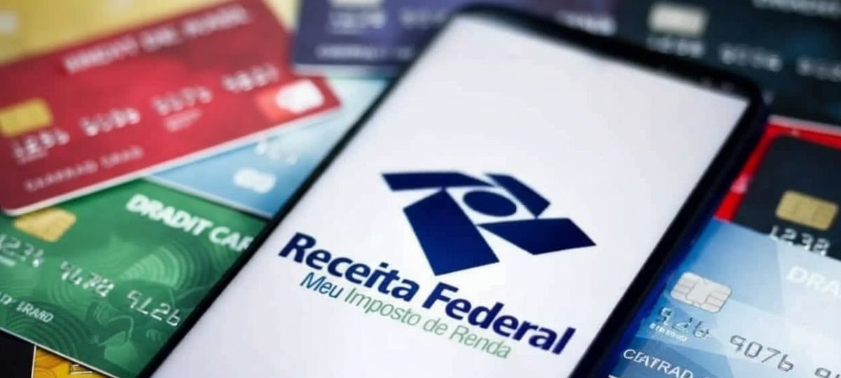 Cartão de crédito dispara alerta da Receita Federal; entenda - Imagem do artigo