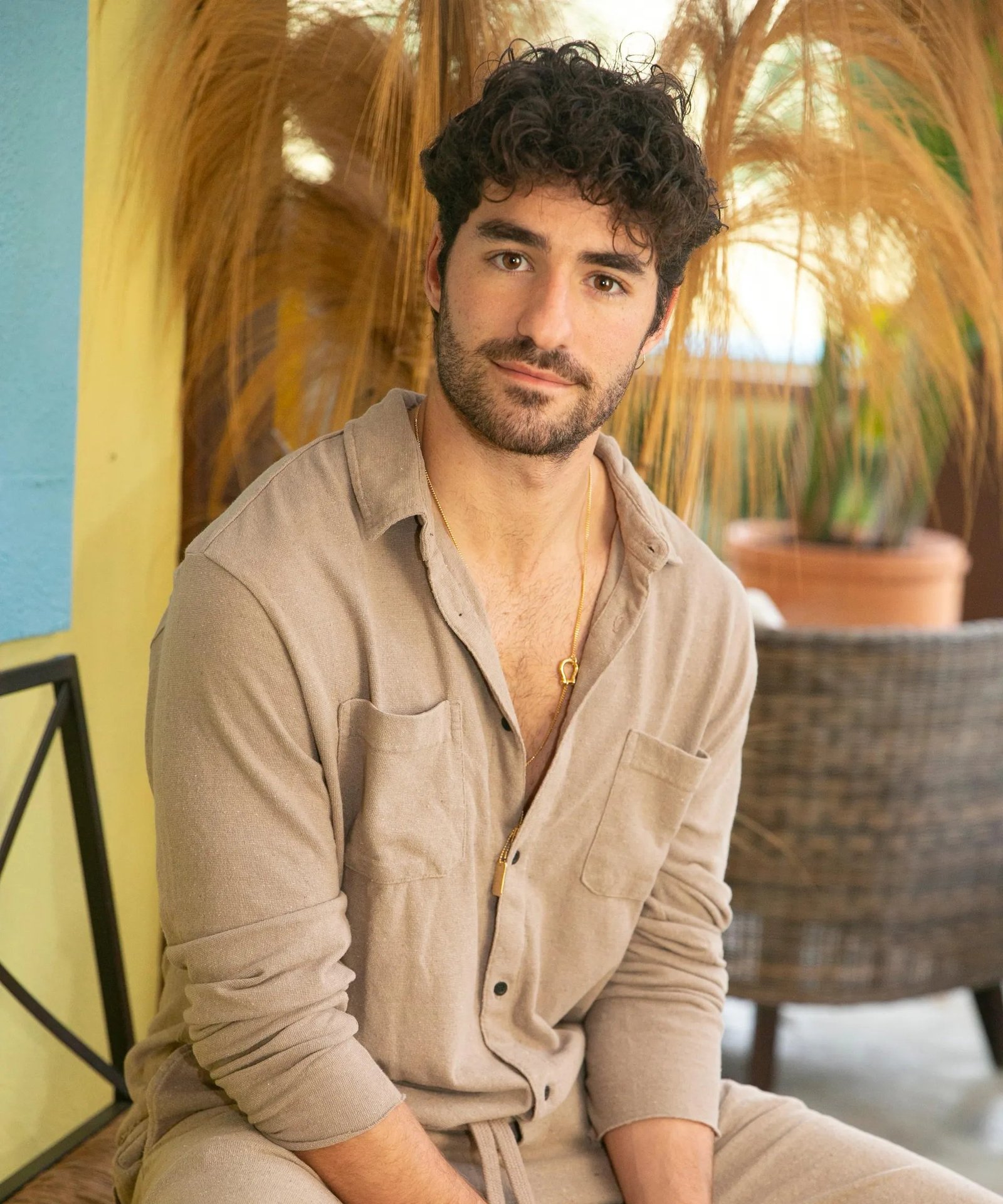 José Condessa é coprotagonista de série da Netflix Brasil - Imagem do artigo