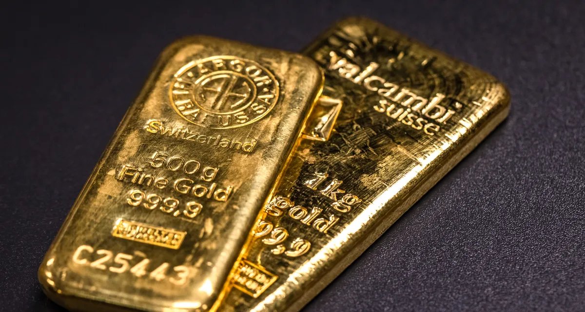 Ouro em queda: metal recua 1,24% apesar de aversão ao risco - Imagem do artigo