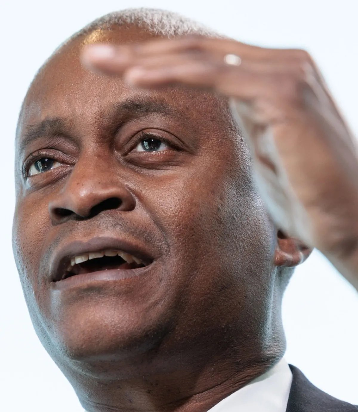 Raphael Bostic pede cautela ao analisar dados de emprego - Imagem do artigo