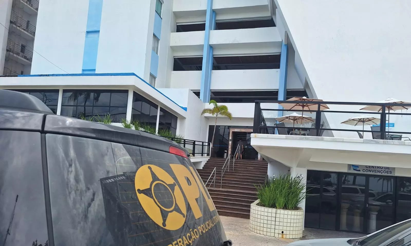 Hóspede usa cartão clonado em hotel na Pajuçara e é preso - Imagem do artigo