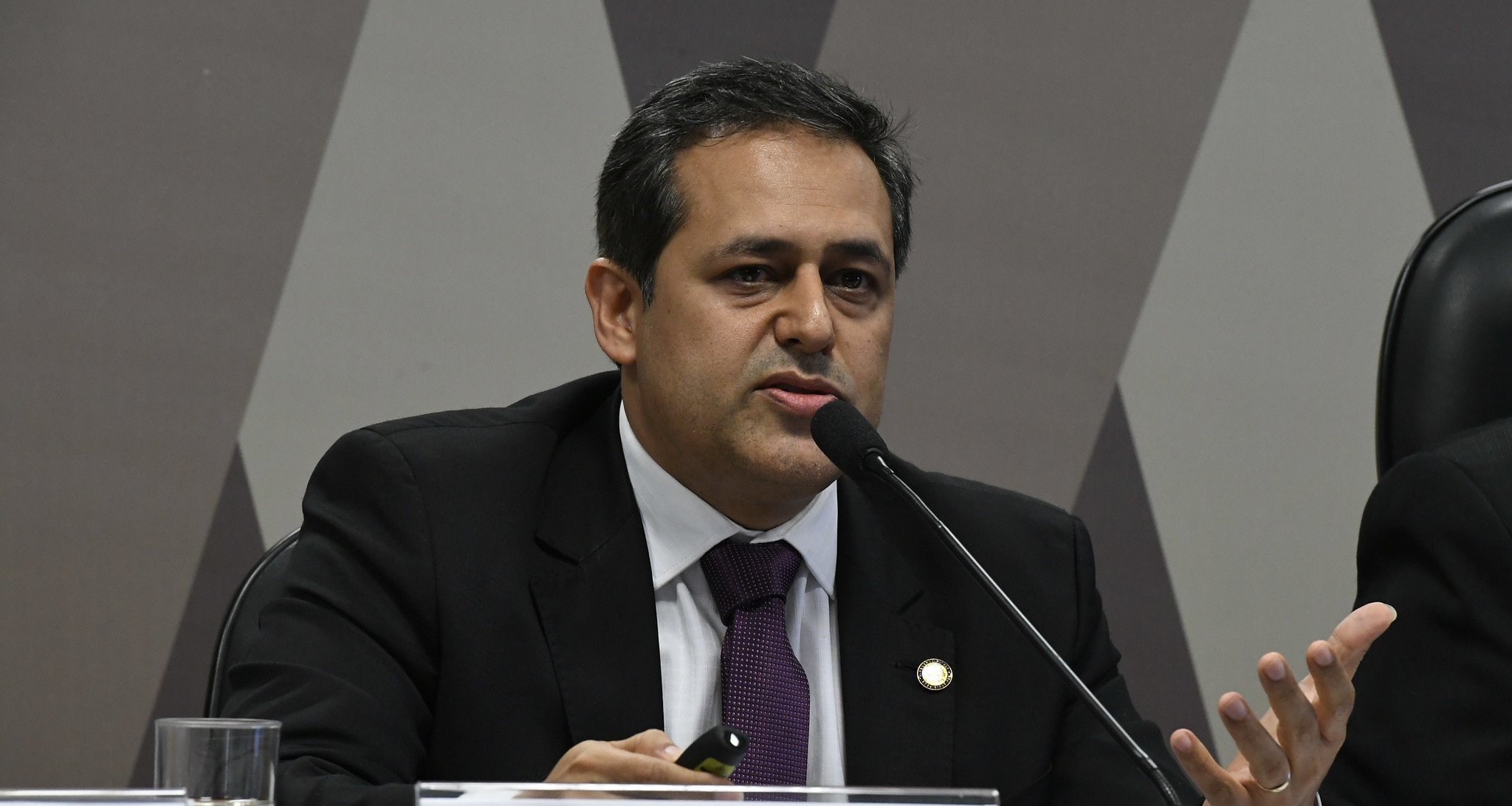 Presidente da Unafisco investigado depõe à PF por críticas - Imagem do artigo